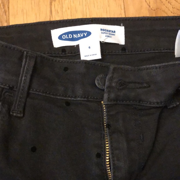Old Navy black polka dot rockstar leggings size 6 - Picture 2 of 7